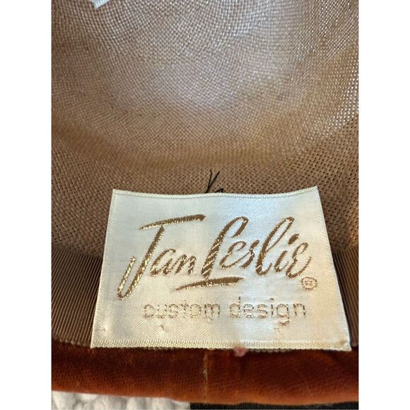 Jan Leslie Custom Designs - Picture 8 of 10